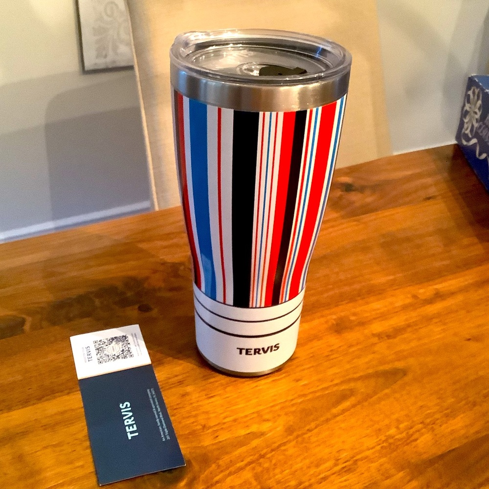 BNWT Tervis Summer Striped 30 oz. Tumbler